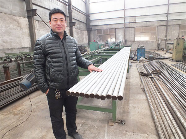 ��ĥ����͸׸�